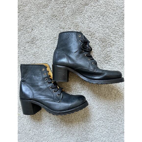 Frye Sabrina leather lace up 2" block heel ankle calf boots lug combat $438 - Picture 5 of 13